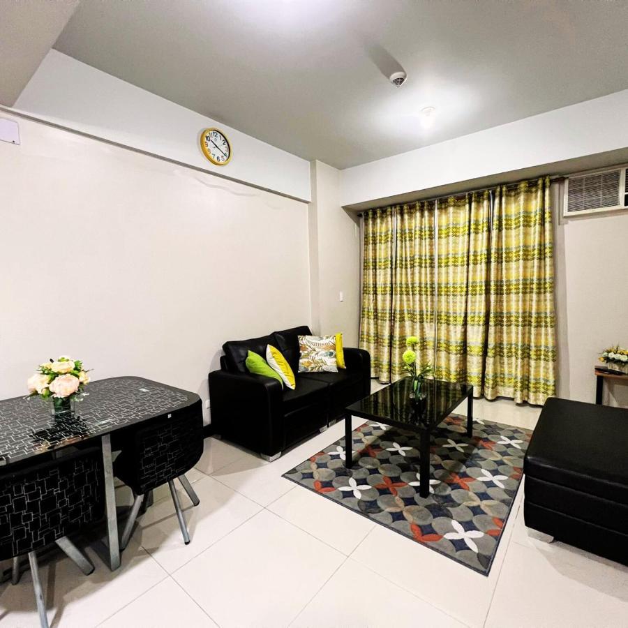 الشقق الفندقية مانيلافي  Manhattan Heights Towerb In Araneta Cubao 5Mins Walk To Smart Araneta المظهر الخارجي الصورة