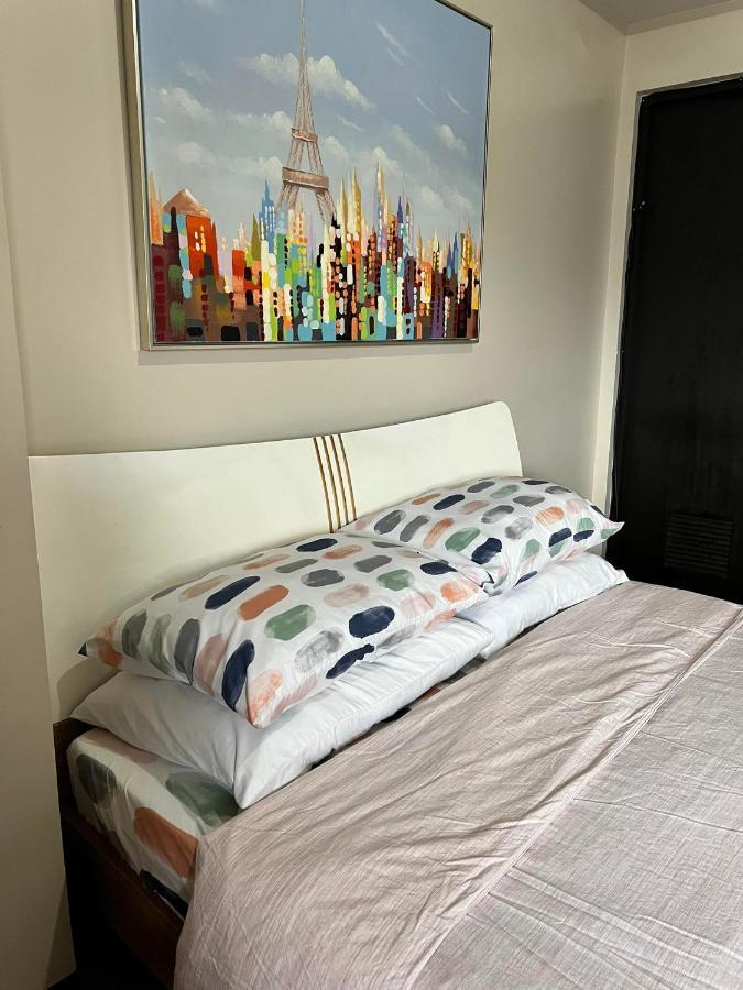 الشقق الفندقية مانيلافي  Manhattan Heights Towerb In Araneta Cubao 5Mins Walk To Smart Araneta المظهر الخارجي الصورة